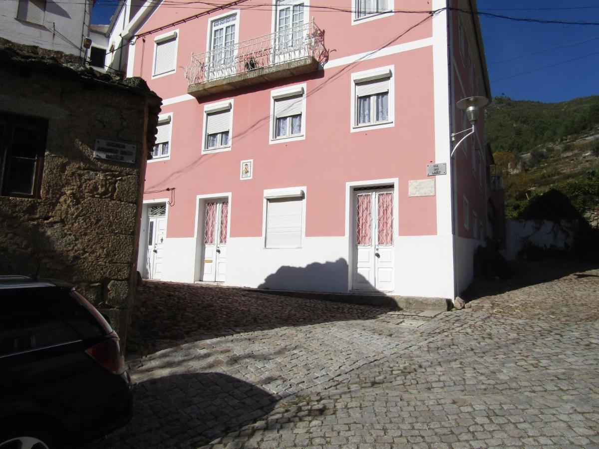 Casa Encantada - Alvoco Da Serra Villa Exterior photo