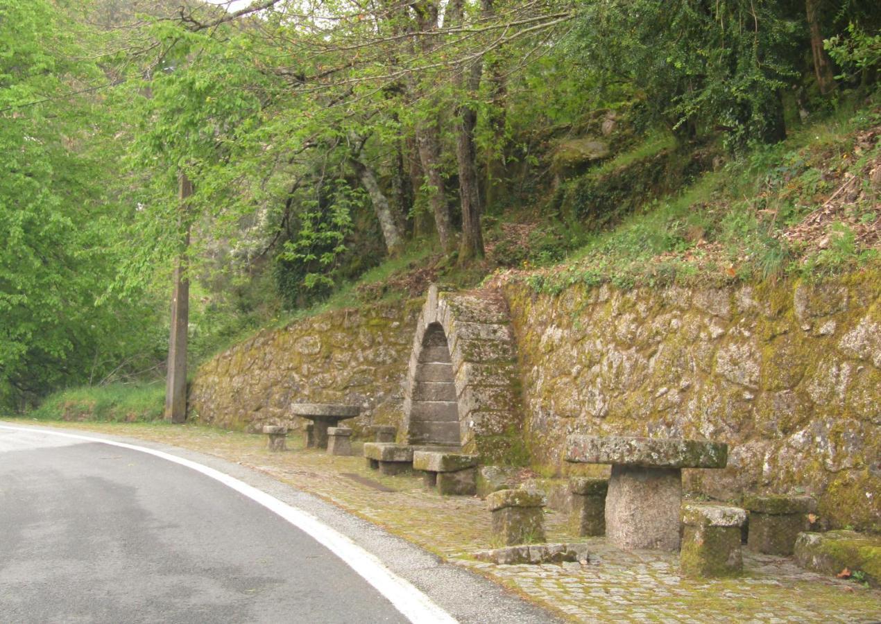 Casa Encantada - Alvoco Da Serra Villa Exterior photo